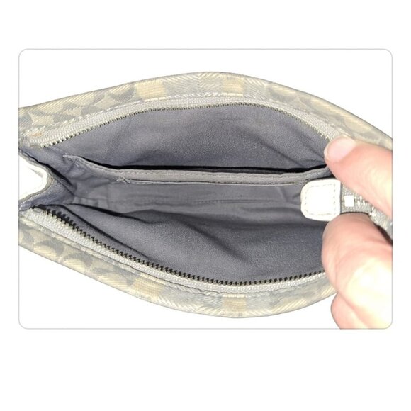 Coach Signature Stripe Tan/Brown Zip Top Wristlet Wallet with adjustable Handle - Picture 3 of 5